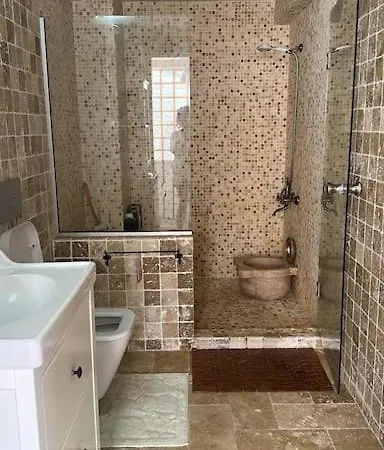 펜션 Villa Kusadasi