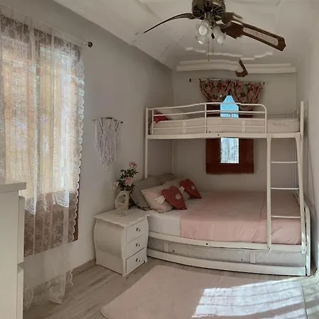 Villa Kusadasi 펜션 쿠사다시